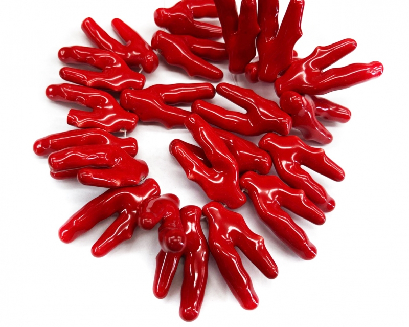 Бусины керамические лапки цвет красный размер бусины около 40-50мм